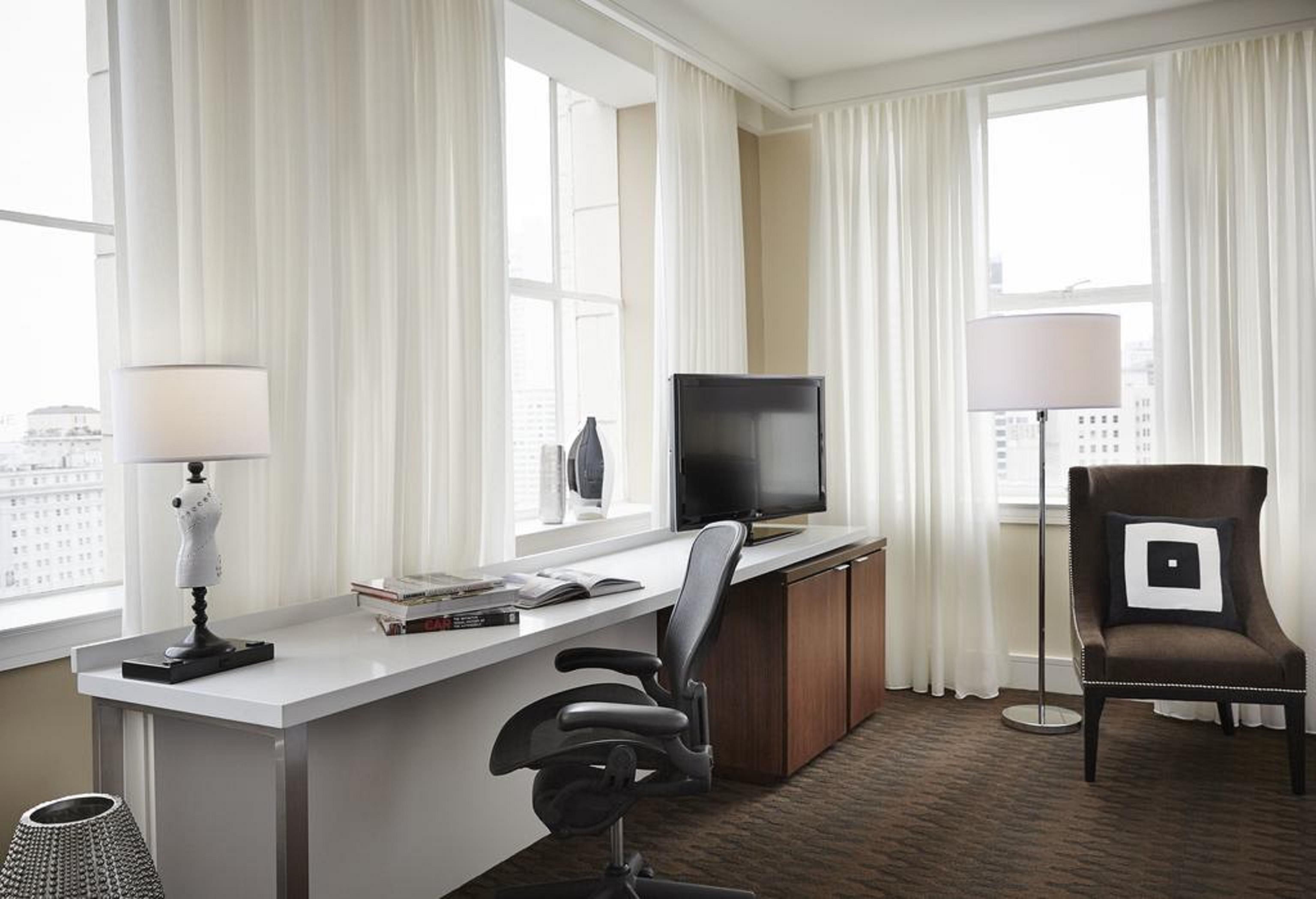Renaissance New Orleans Pere Marquette French Quarter Area Hotel Esterno foto