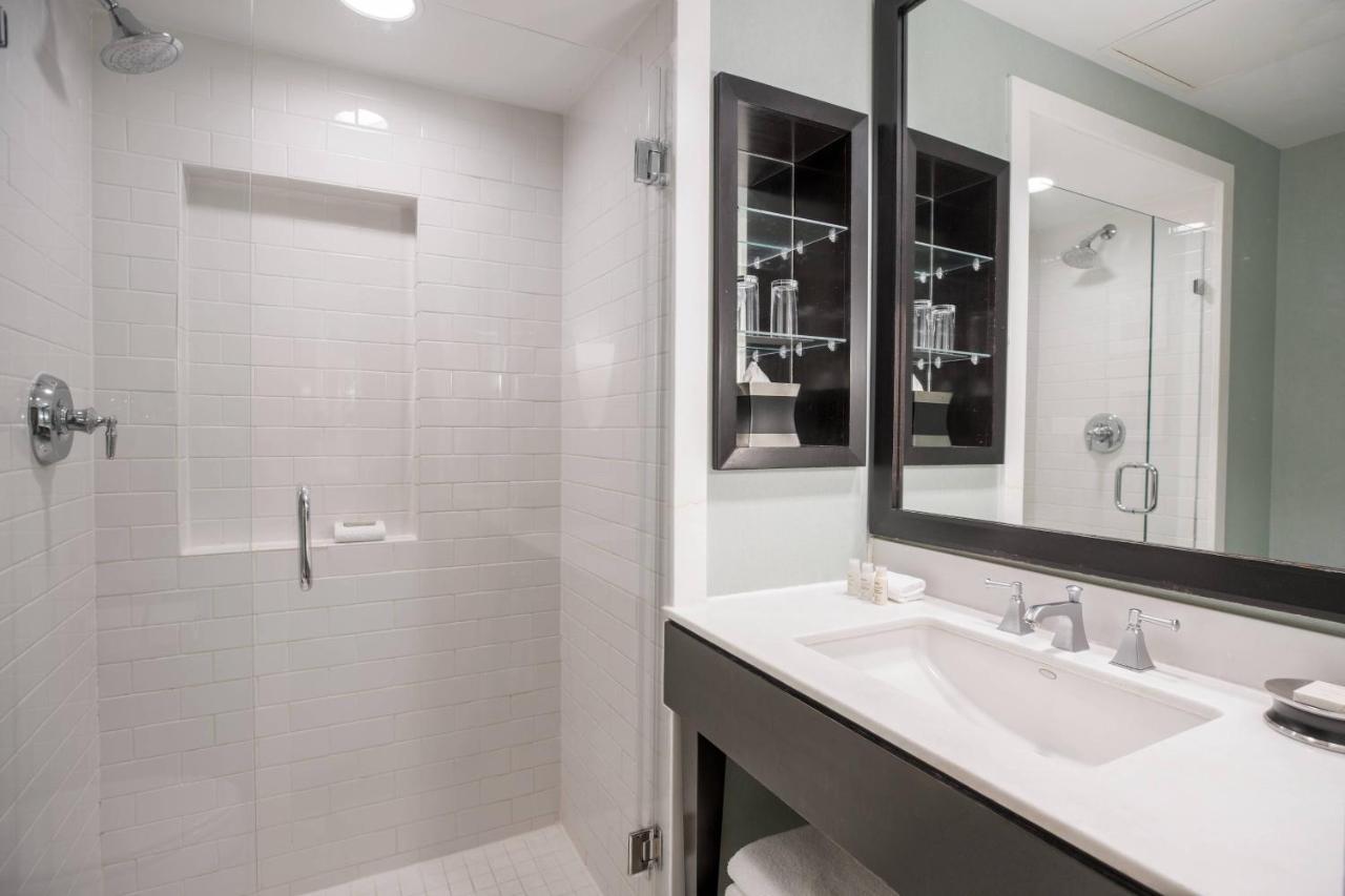 Renaissance New Orleans Pere Marquette French Quarter Area Hotel Esterno foto