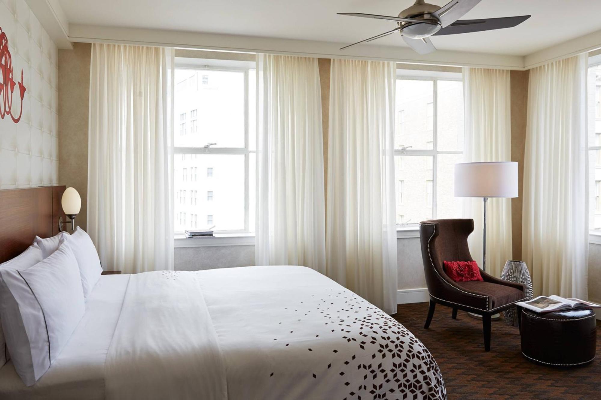 Renaissance New Orleans Pere Marquette French Quarter Area Hotel Esterno foto