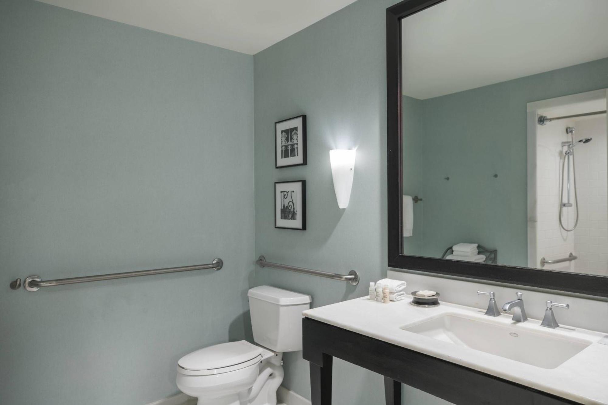 Renaissance New Orleans Pere Marquette French Quarter Area Hotel Esterno foto